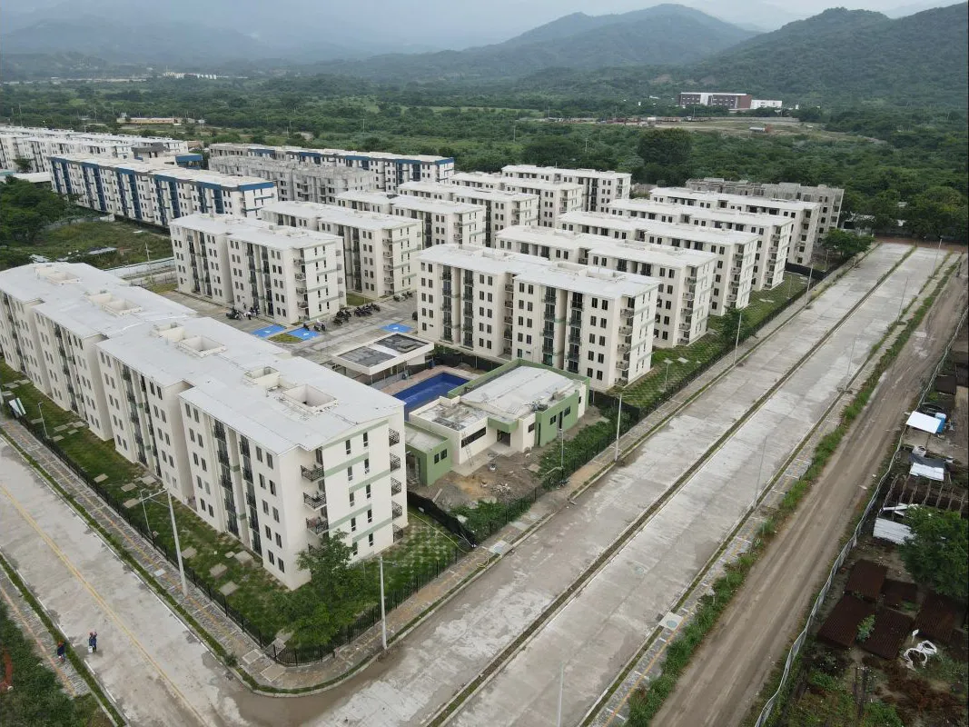 avance de obra brisas reserva de curinca Julio 2022