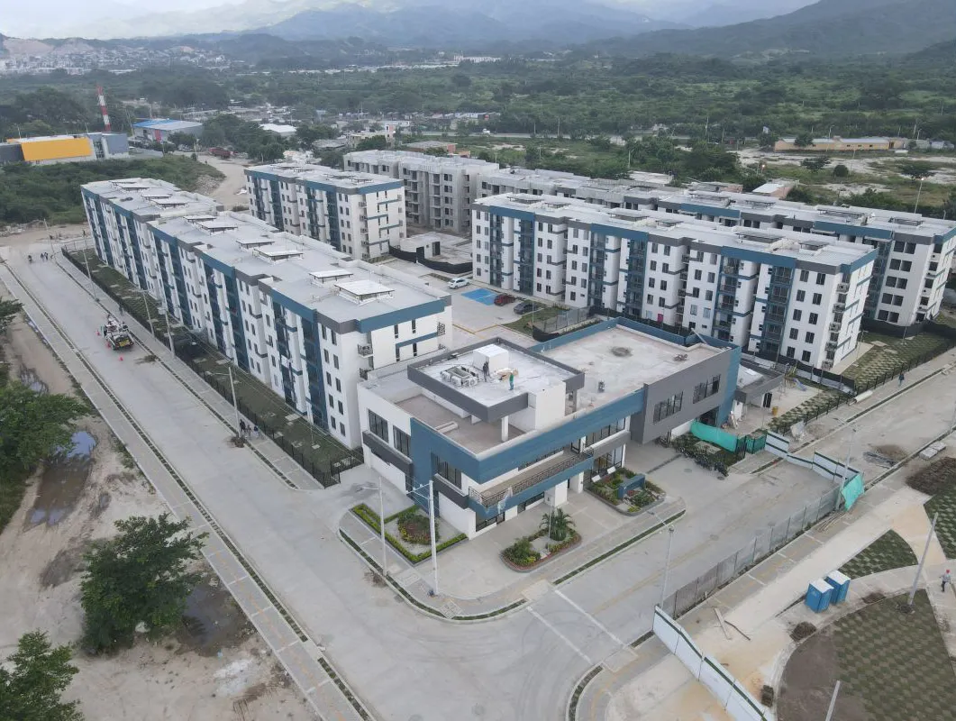 Foto del proyecto Poblado en avance de obra octubre de 2021