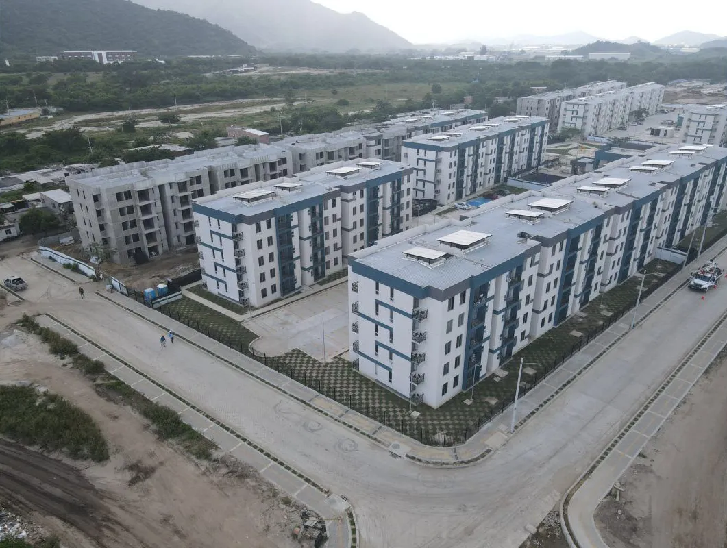 Foto del proyecto Poblado en avance de obra octubre de 2021