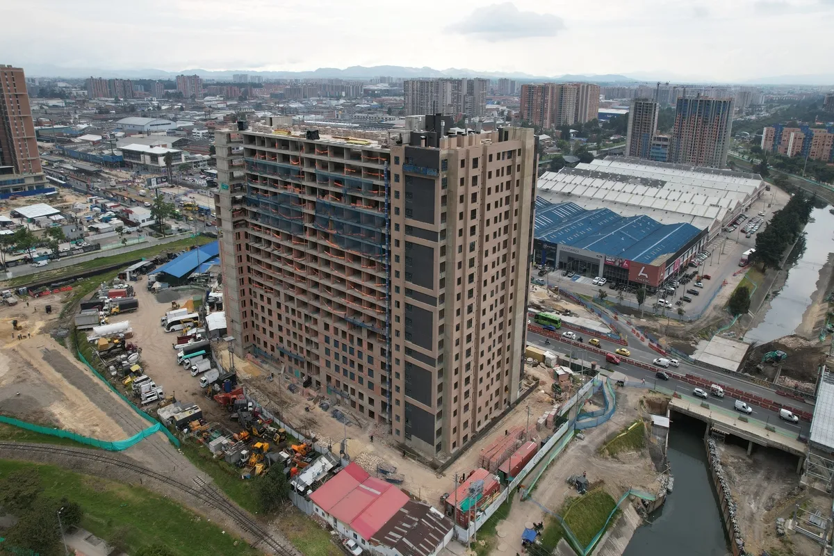 Foto del proyecto Central 68 en avance de obra septiembre de 2025