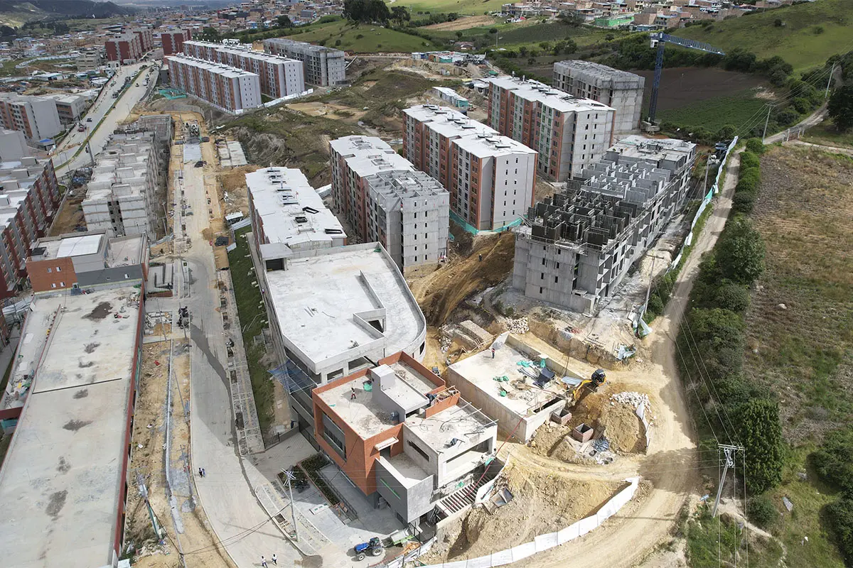 Foto del proyecto Las Violetas en avance de obra octubre de 2025