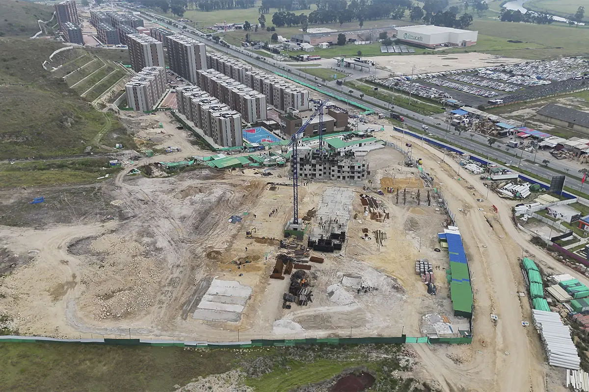 Foto del proyecto Parques del vínculo en avance de obra octubre de 2025