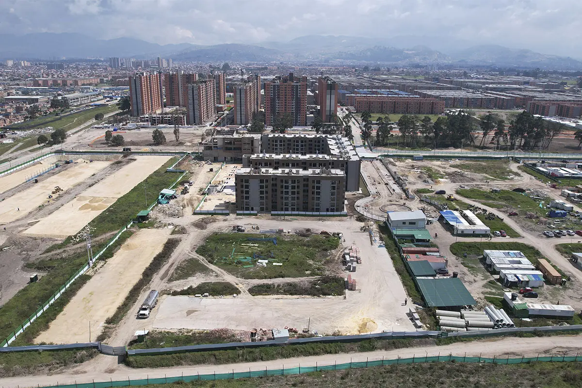 Foto del proyecto Rosa Amatista en avance de obra octubre de 2025