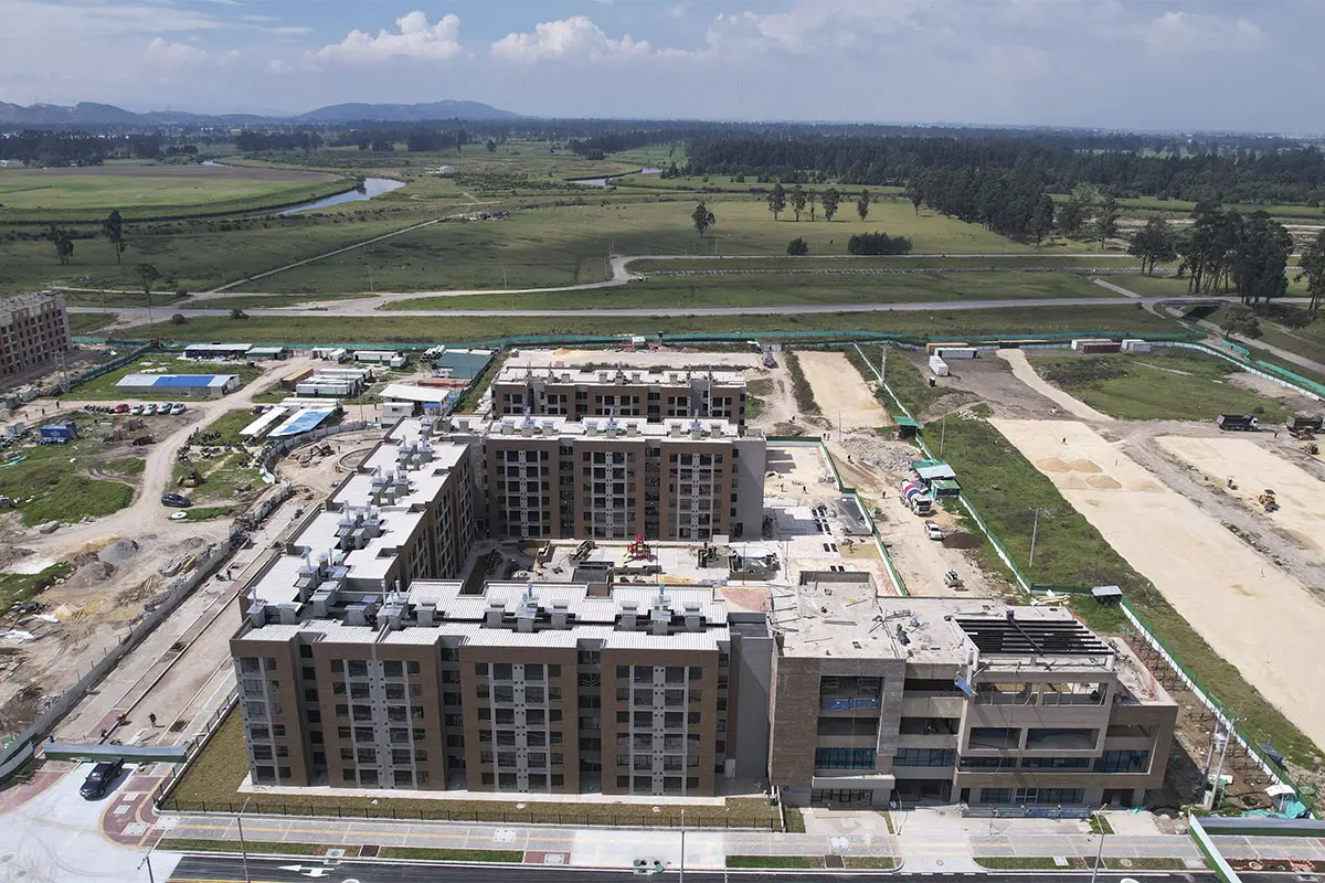 Foto del proyecto Rosa Amatista en avance de obra octubre de 2025