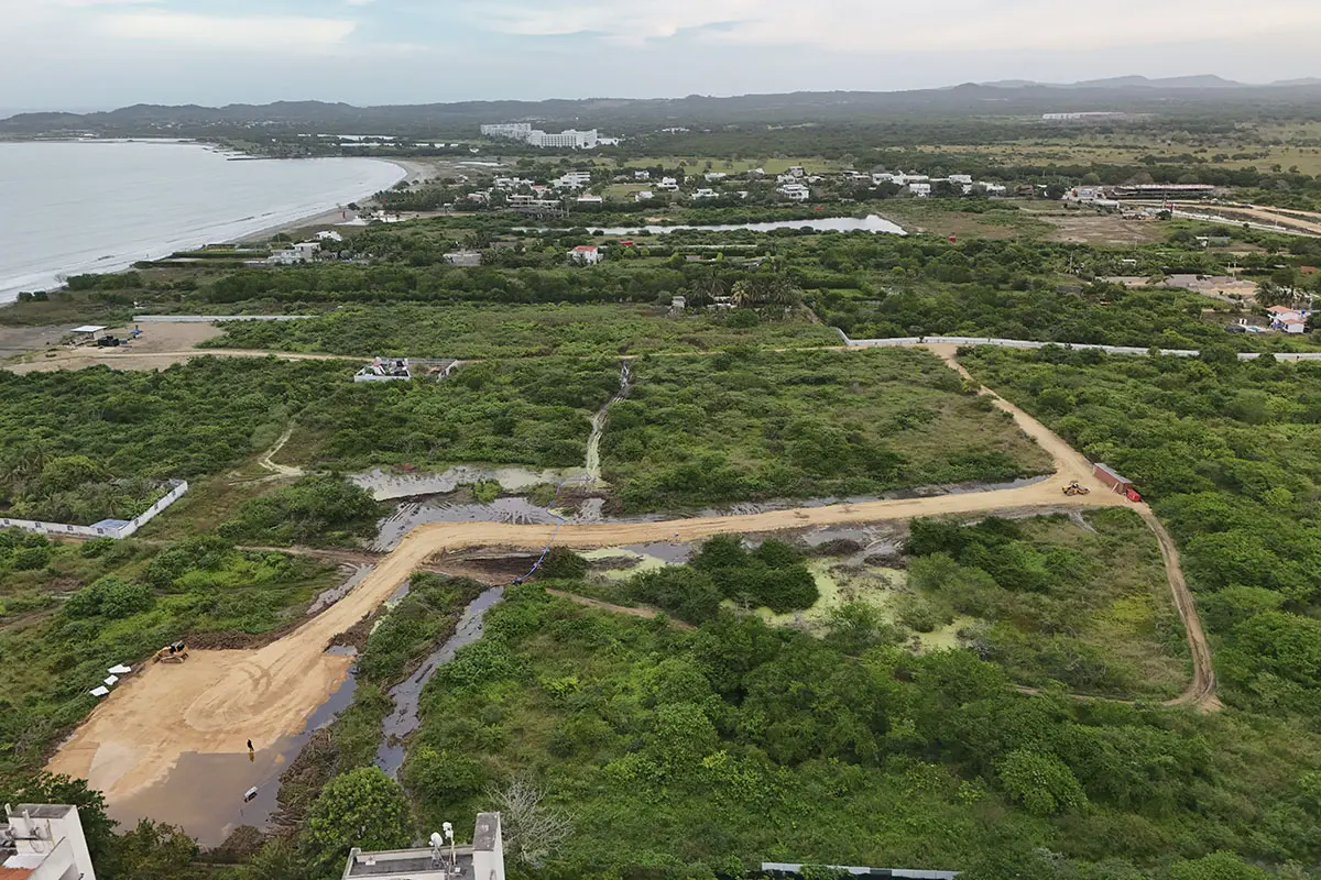 Foto del proyecto Ísola Praia en avance de obra noviembre de 2025