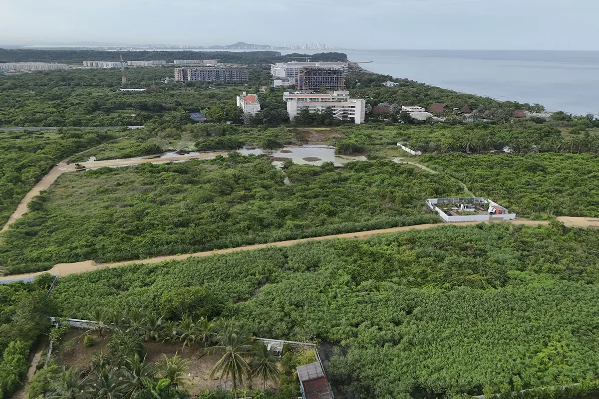 Foto del proyecto Ísola Praia en avance de obra octubre de 2025