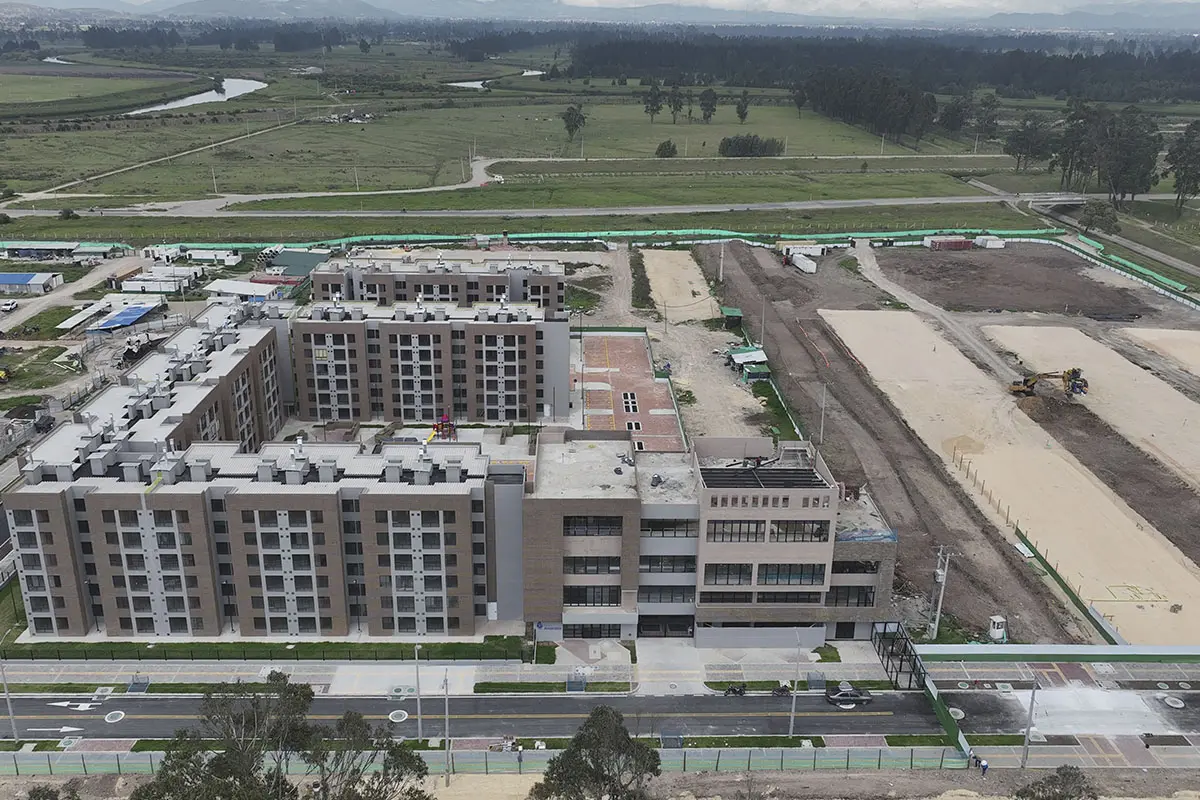 Foto del proyecto Rosa Amatista en avance de obra noviembre de 2025