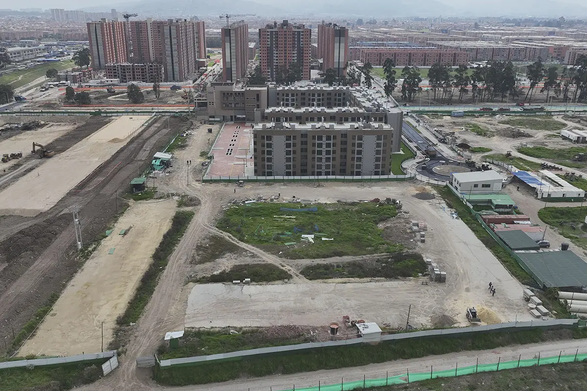 Foto del proyecto Rosa Amatista en avance de obra noviembre de 2025