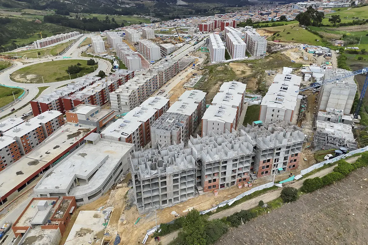 Foto del proyecto Las Violetas en avance de obra noviembre de 2025