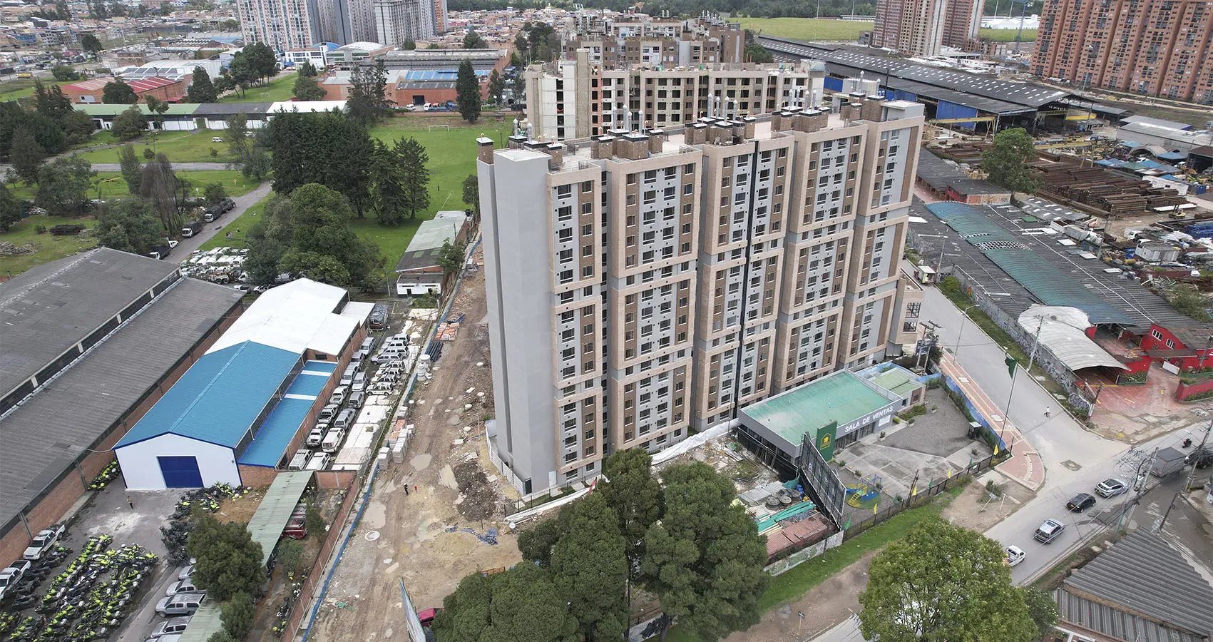 Foto del proyecto Senderos de Fontibón en avance de obra octubre de 2025