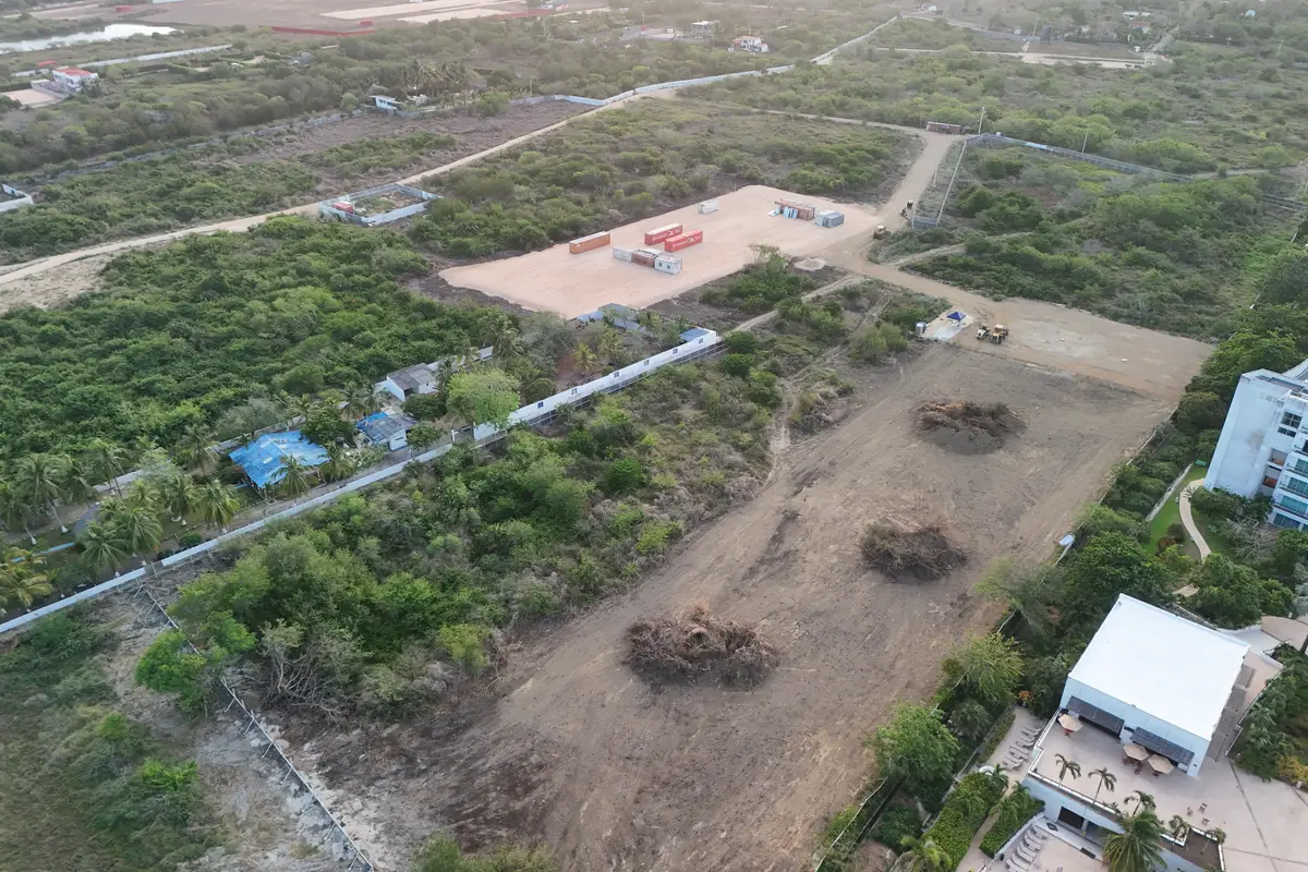 Foto del proyecto Ísola Praia en avance de obra mayo de 2026