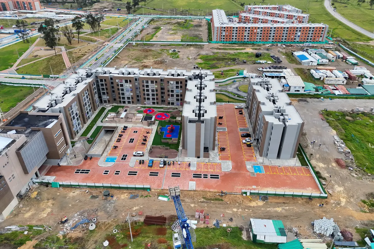 Foto del proyecto Rosa Amatista en avance de obra junio de 2026