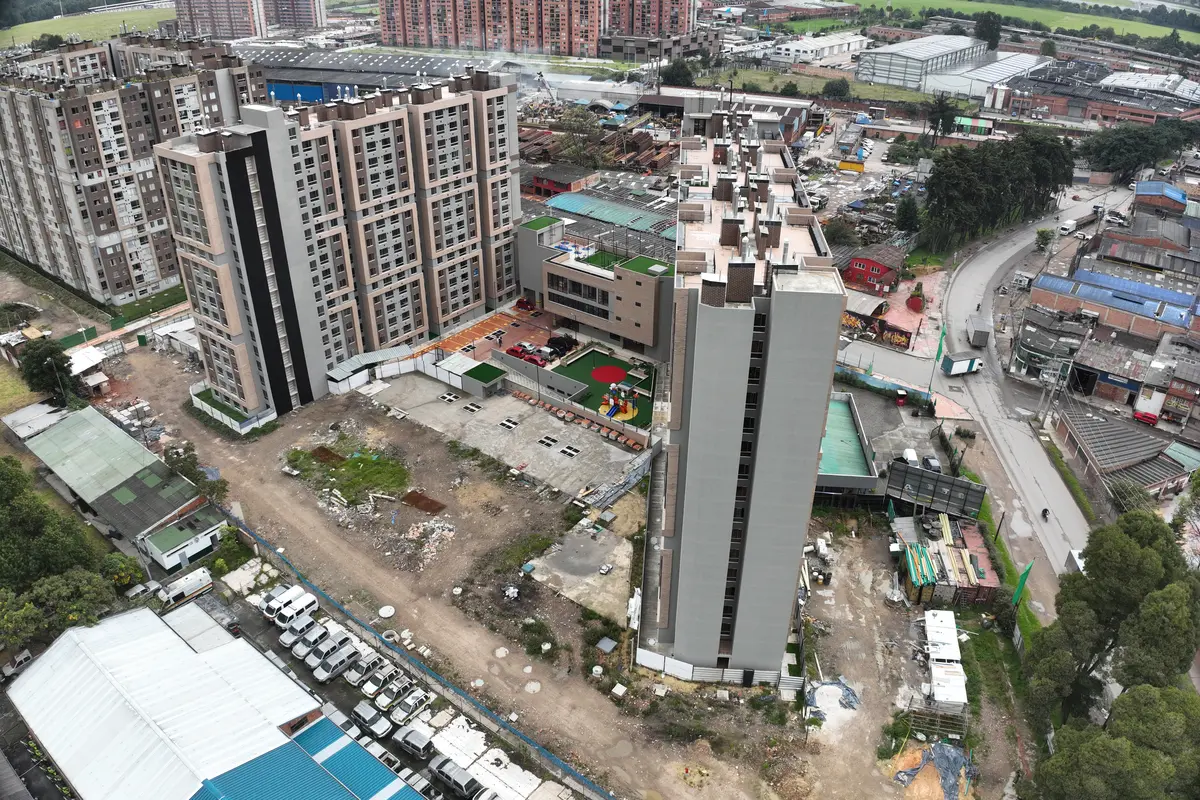 Foto del proyecto Senderos de Fontibón en avance de obra junio de 2026
