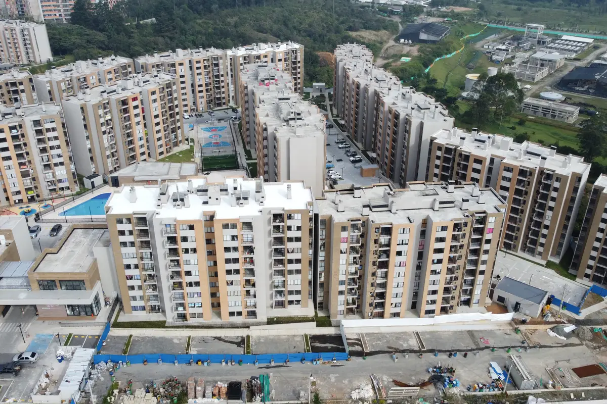 Foto de avance de obra junio de 2026 del Proyecto Bosque Robledal