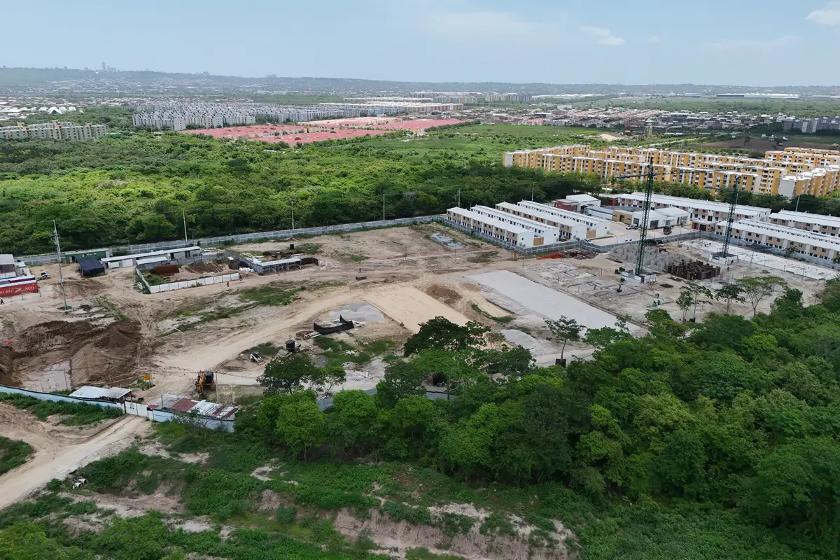 Foto del proyecto Casas de Portobelo en avance de obra junio de 2026