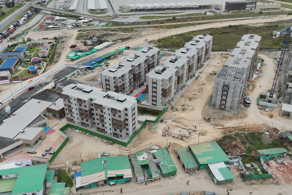 Foto del proyecto Parques del vínculo en avance de obra junio de 2026