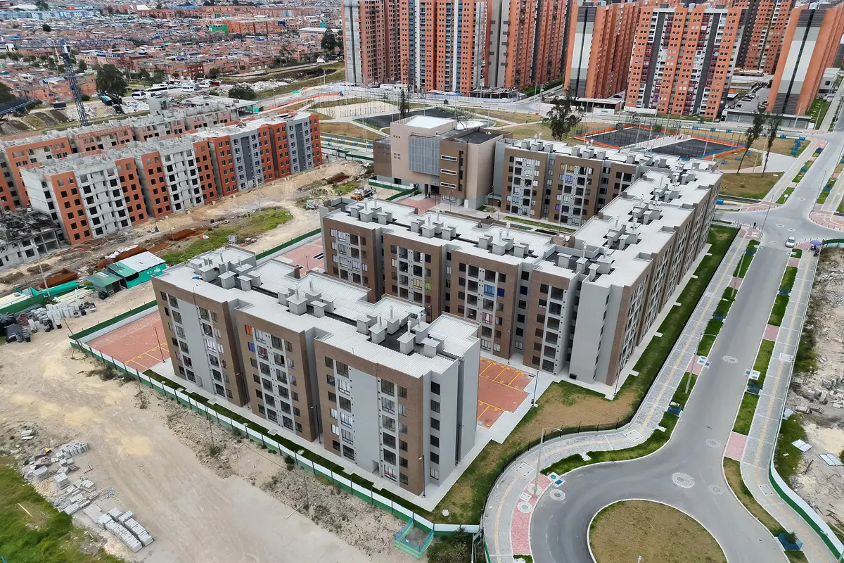 Foto del proyecto Rosa Amatista en avance de obra julio de 2026