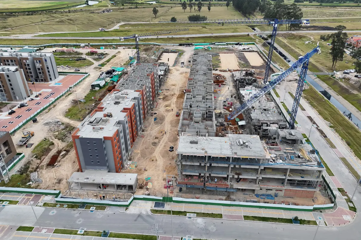 Foto del proyecto Rosa Violeta en avance de obra julio de 2026