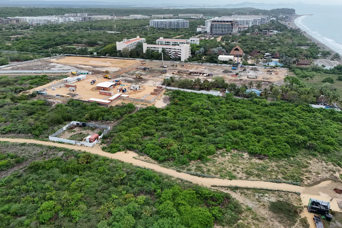 Foto del proyecto Ísola Praia en avance de obra septiembre 2026